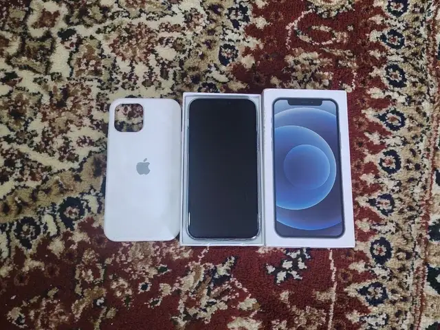 Apple iPhone 12, 256 gb, White, Душанбе