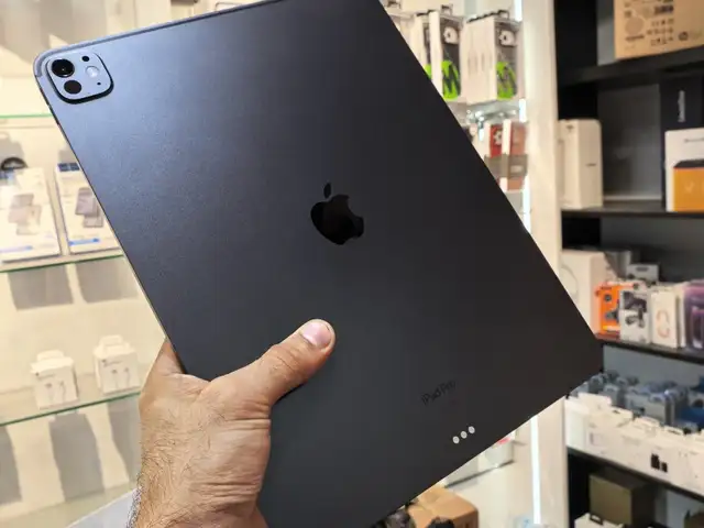 Планшет Apple iPad Pro 13-inch M4 Wi-Fi 256Gb, Душанбе - 10