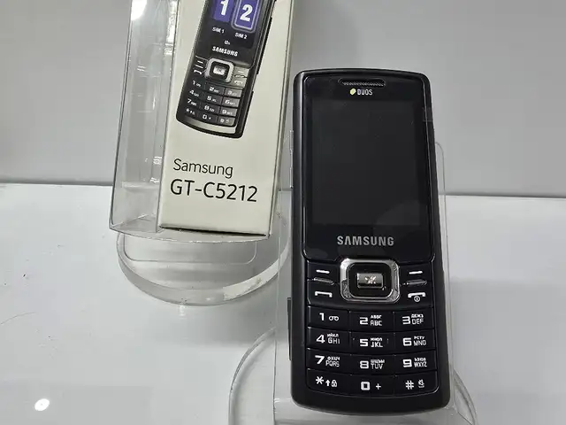 Samsung GT-C5212, Душанбе