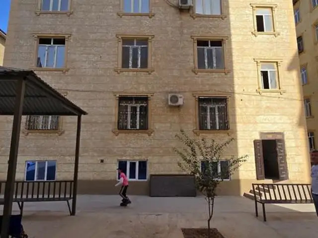 3-комн. квартира, 2 этаж, 82 м², маҳалаи 8 Пеши бозори Ҳисор, Ҳисор