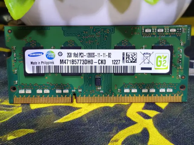 Оперативная память Samsung 2ГБ PC3 12800S, Душанбе