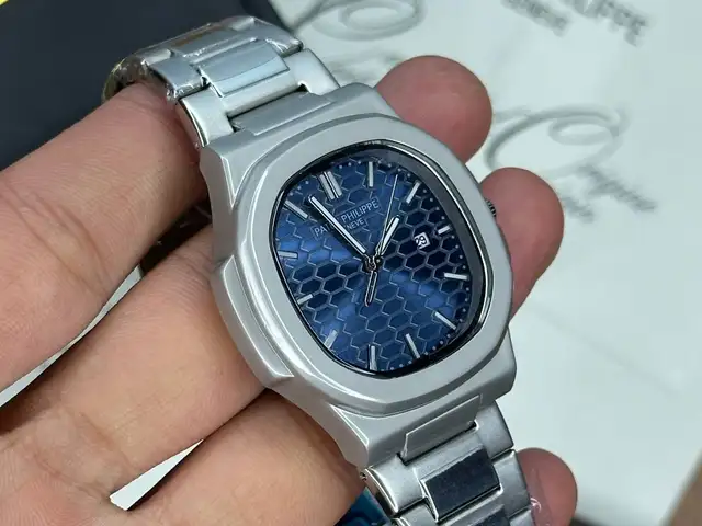 Часы Patek Philippe, Душанбе