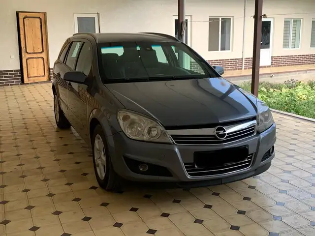 Opel Astra H