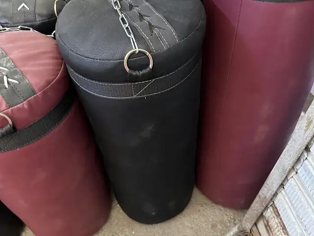 Боксёрская груша, Душанбе