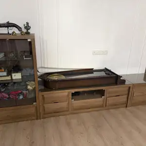 Подставка для телевизора, Худжанд