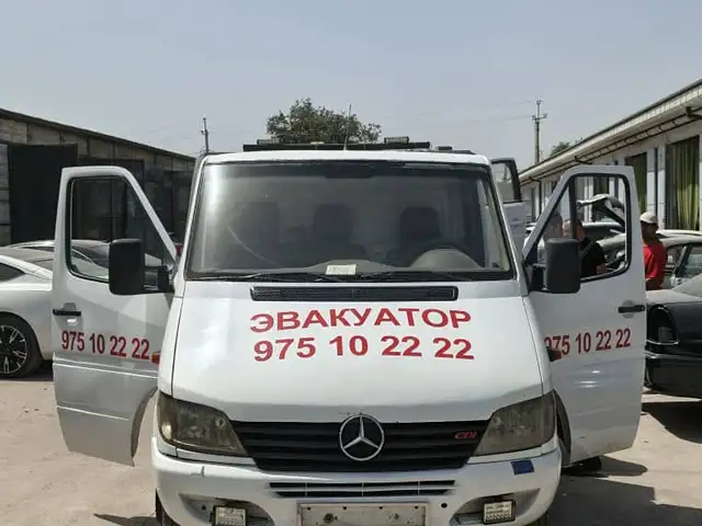 Эвакуатор Mercedes-Benz, Бохтар (Курган-Тюбе)