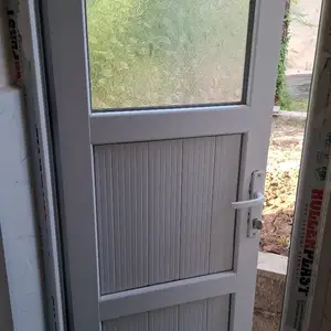 Дверь, Душанбе