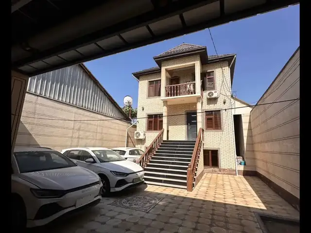 3-этажный, 6 комнатный дом, 330 м², Фирдавси, Душанбе