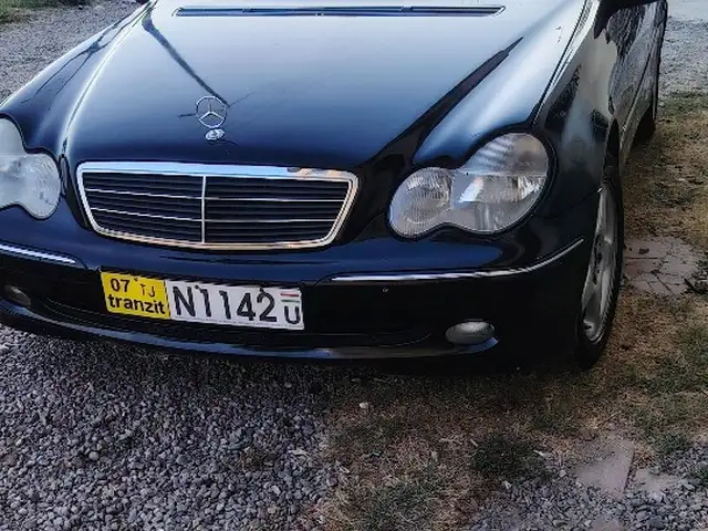 Mercedes-Benz C class
