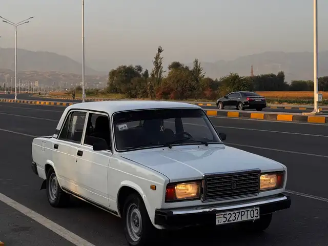 Lada (ВАЗ) 2107