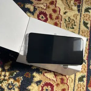 Samsung galaxy s10E, Хуҷанд