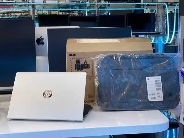 Ноутбук Hp Core i5-12TH Gen 8/SSD512GB Nvidia GeForce MX570 2GB, Худжанд
