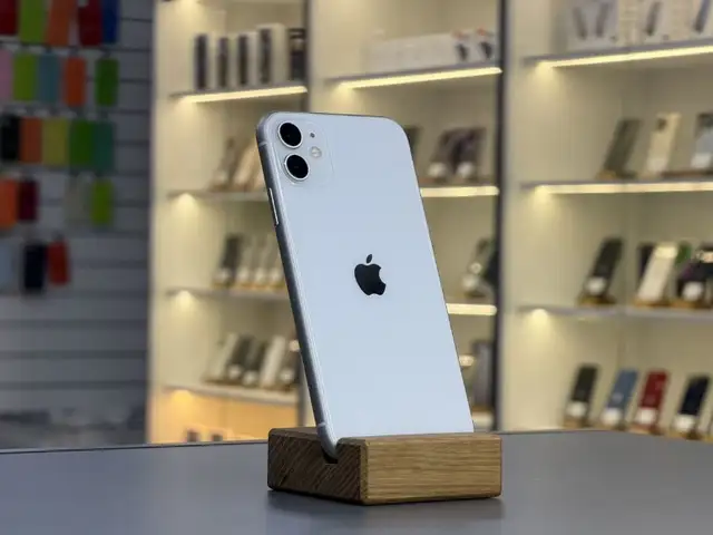 Apple iPhone 11, 128 gb, Yellow, Хуҷанд