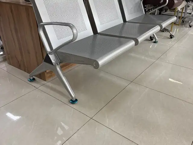 Кресло Айрапортни, Душанбе