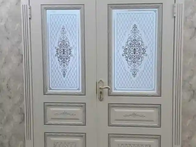Дверь, Душанбе