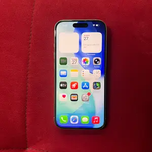 Apple iPhone 16 Pro, 256 gb, Natural Titanium, Душанбе