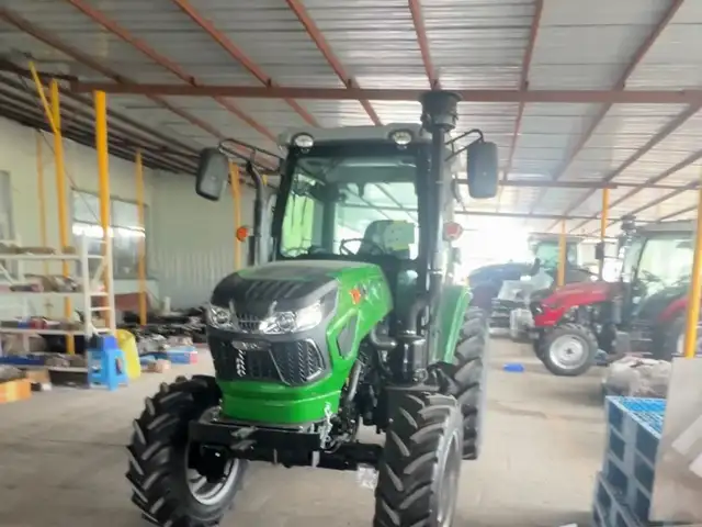 Трактор 704 Tavol, Душанбе
