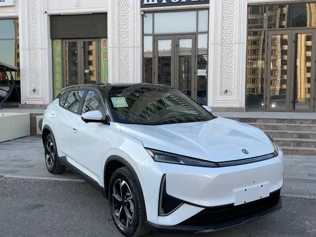 Dongfeng L7