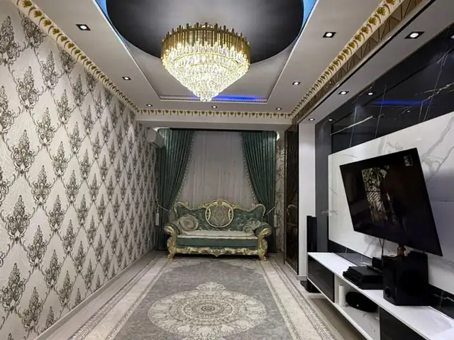 4-комн. квартира, 8 этаж, 100 м², Чоррохаи Султони Кабир, Душанбе
