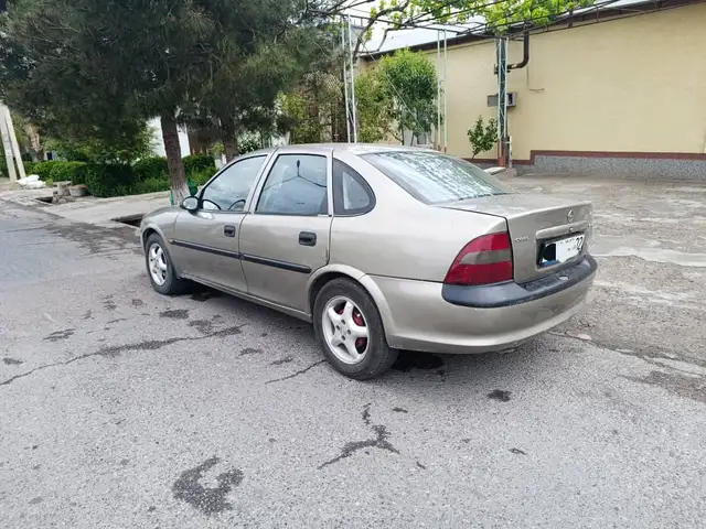 Opel Vectra B