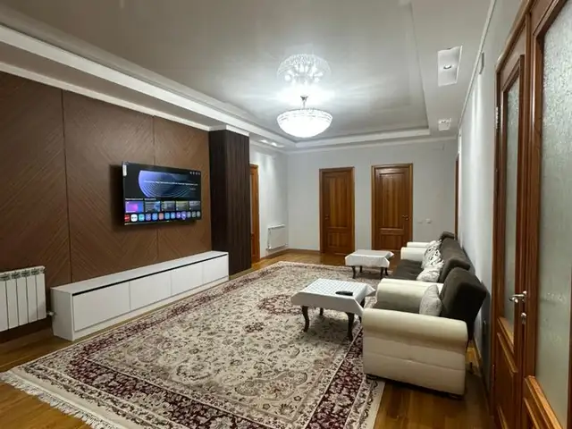 3-комн. квартира, 3 этаж, 200 м², И.Сомони, Душанбе