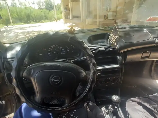 Opel Astra F
