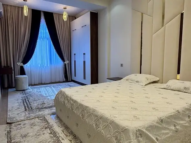 2-комн. квартира, 10 этаж, 73 м², кучаи Сомониён, Вахдат