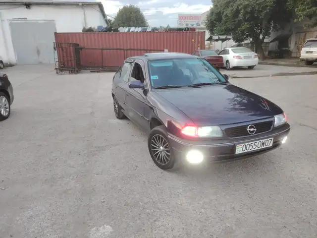 Opel Astra F
