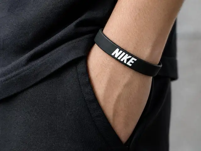 Спортивный браслет NIKE, Хуҷанд