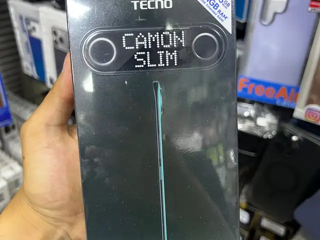 Tecno Camon Slim 24/256 gb, Хуҷанд