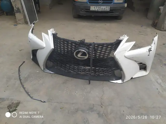 Бампер от lexus gs 2016, Душанбе
