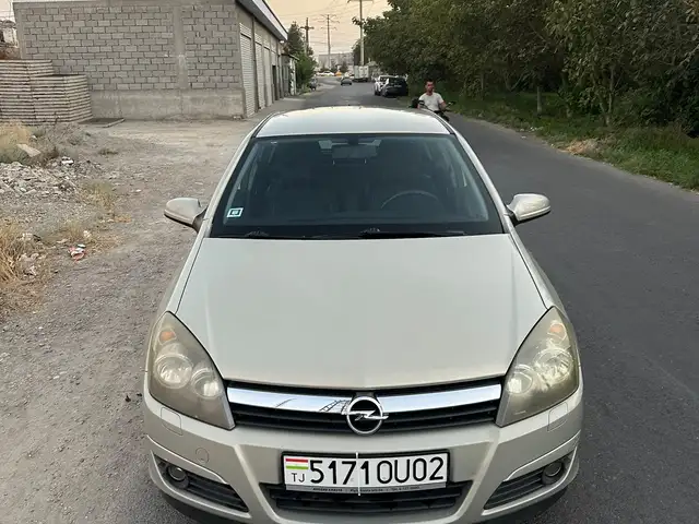 Opel Astra H
