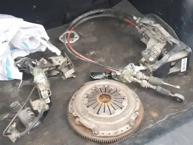 Запчасти JAC JS3 барои механика, Ҳамадонӣ