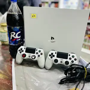 Игровая приставка Sony PlayStation 4 Pro 1TB 6.72, Душанбе