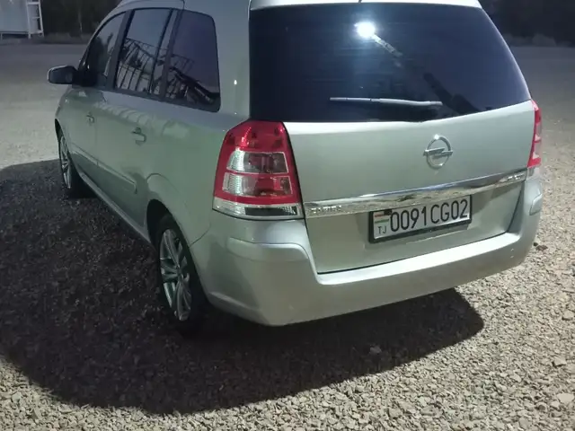 Opel Zafira, 2007, Худжанд - 16