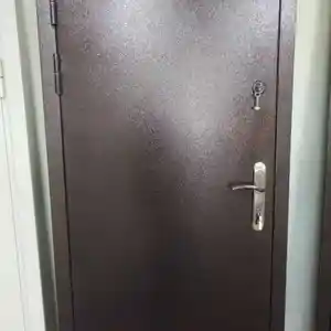 Дверь, Душанбе