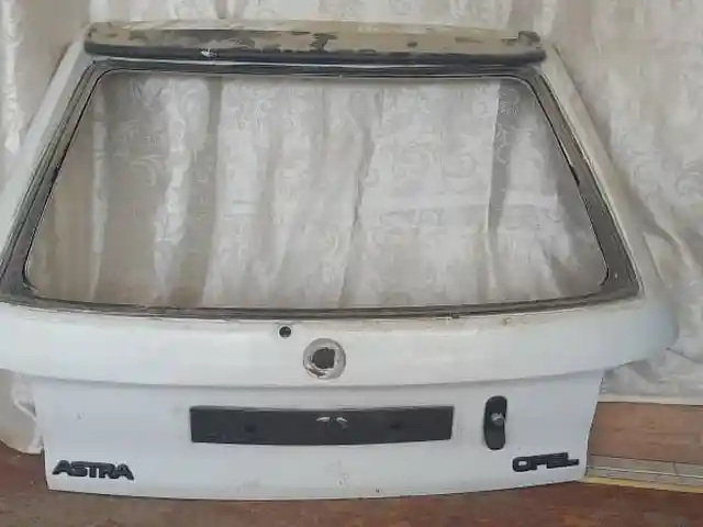 Багажник от Opel Astra, Хуҷанд