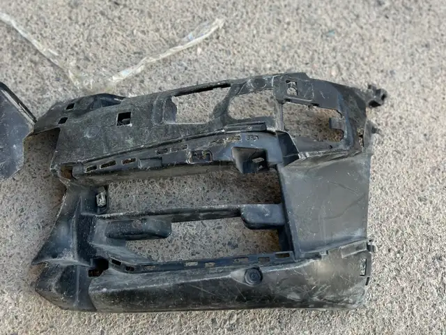 Передний кронштейн бампера BMW G30, Душанбе