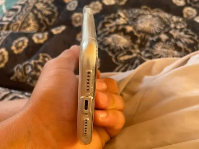 Apple iPhone 11, Матча
