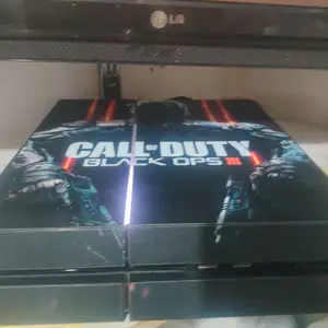 Игровая приставка Playstation 4, Кӯлоб