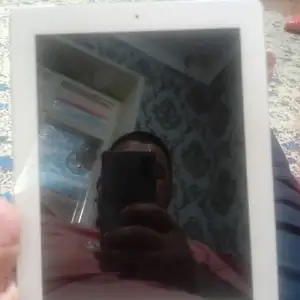 Планшет Apple iPad 3, Бустон (Чкаловск)