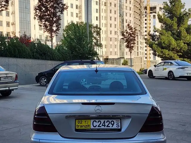 Mercedes-Benz E class, 2005, Хуҷанд - 6
