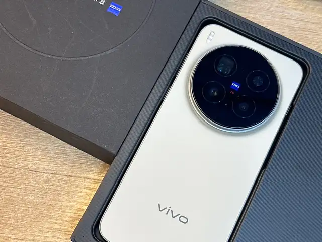 Vivo X300 Pro 32/512gb, Худжанд