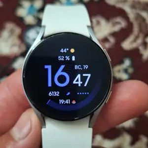 Смарт часы Samsung Watch 4, Душанбе