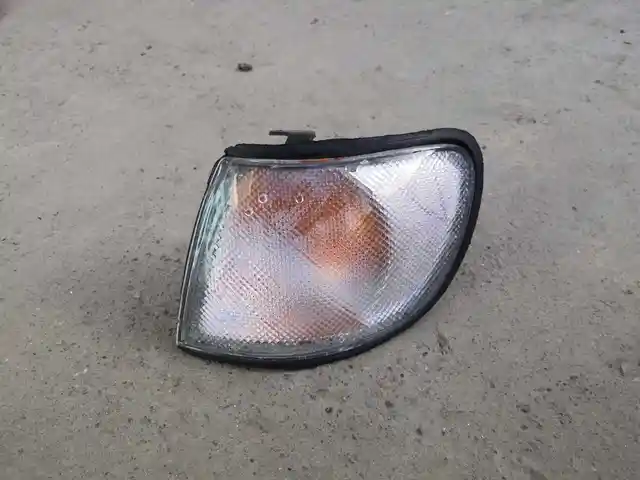 Поворотник от Nissan sunny, Исфара