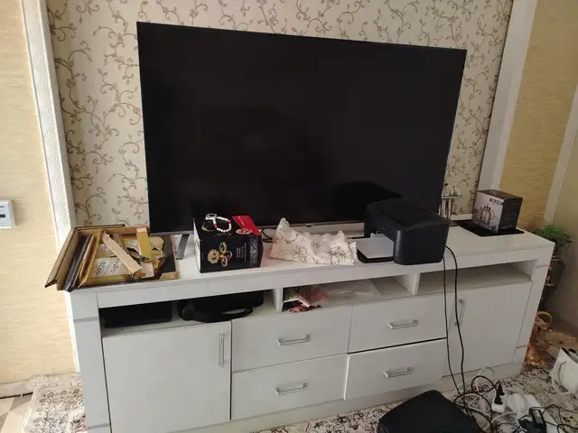 Телевизор с паставкой, Душанбе