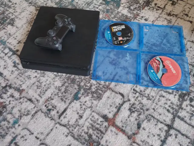 Игровая приставка PS4, Хуҷанд