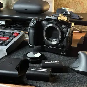 Фотоаппарат Canon EOS R5 Mark II, Душанбе