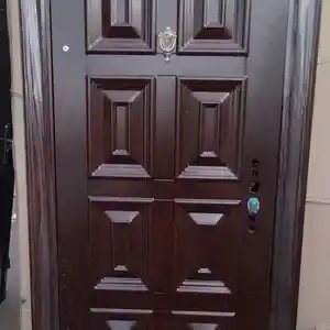 Дверь, Душанбе