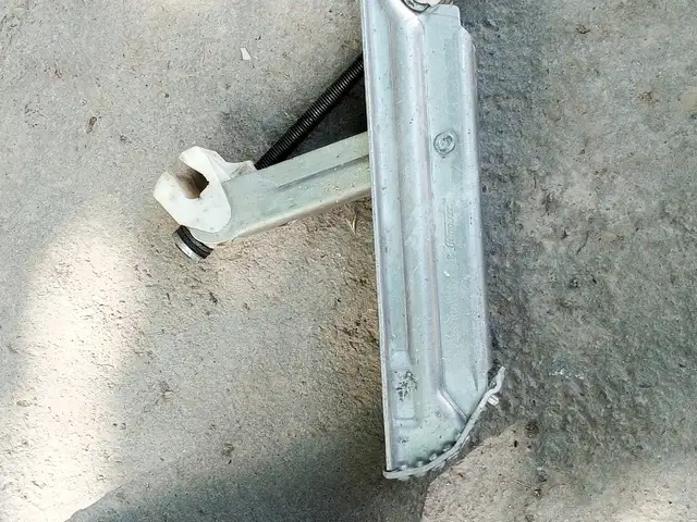 Домкрат, Душанбе